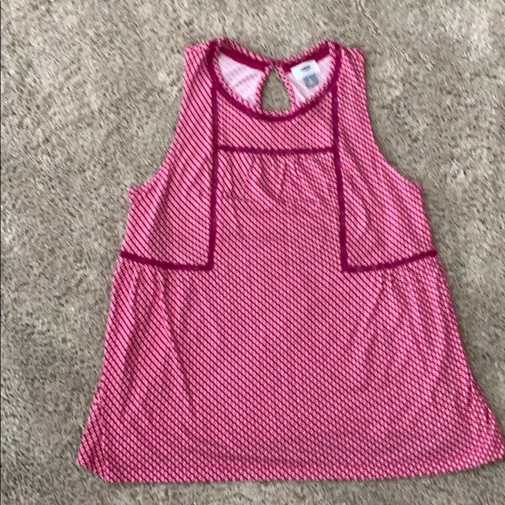 Sleeveless printed high neck top